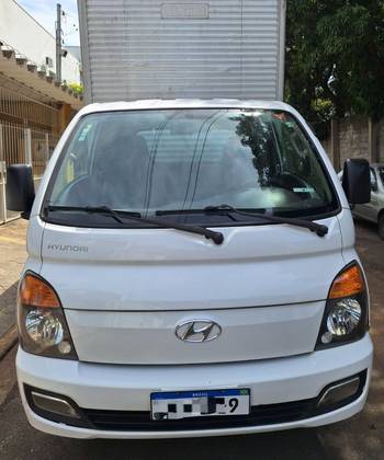 HYUNDAI HR 2.5 LONGO SEM CAÇAMBA 4X2 16V 130CV TURBO INTERCOOLER DIESEL 2P MANUAL HYUNDAI HR 2.5 LONGO SEM CAÇAMBA 4X2 16V 130CV TURBO INTERCOOLER DIESEL 2P MANUAL